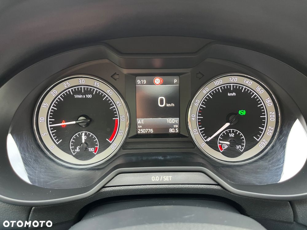 Skoda Octavia 2.0 TDI (Green tec) DSG Ambition - 31