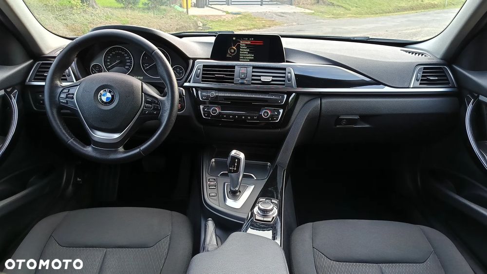 BMW Seria 3 320d - 9