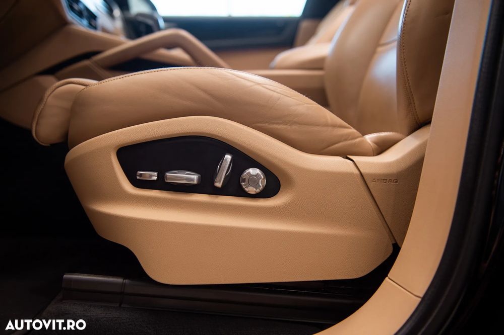 Porsche Cayenne Standard - 15