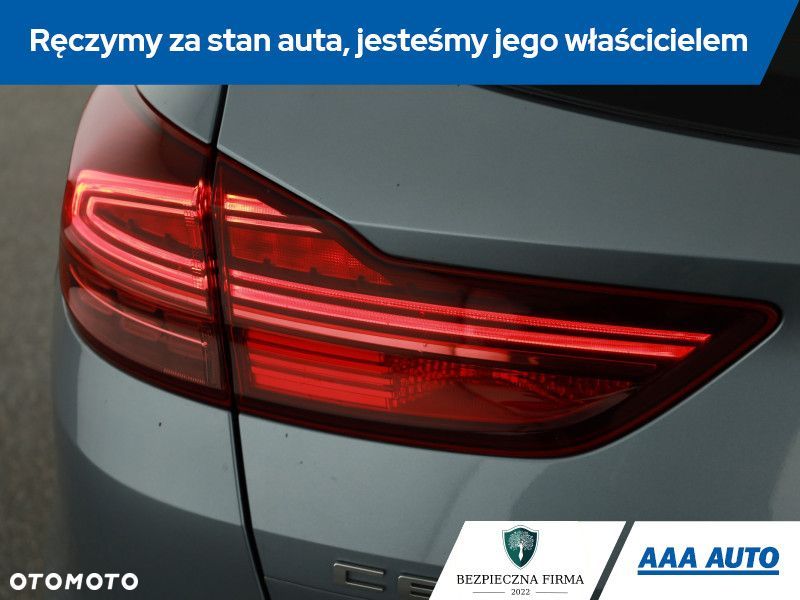 Kia Ceed - 16