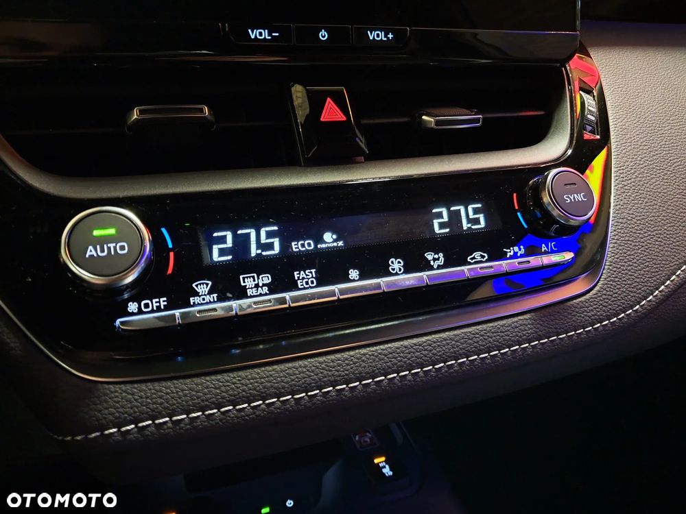 Toyota Corolla 1.8 Hybrid GR Sport - 22