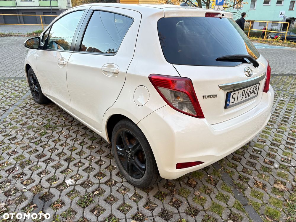 Toyota Yaris - 5
