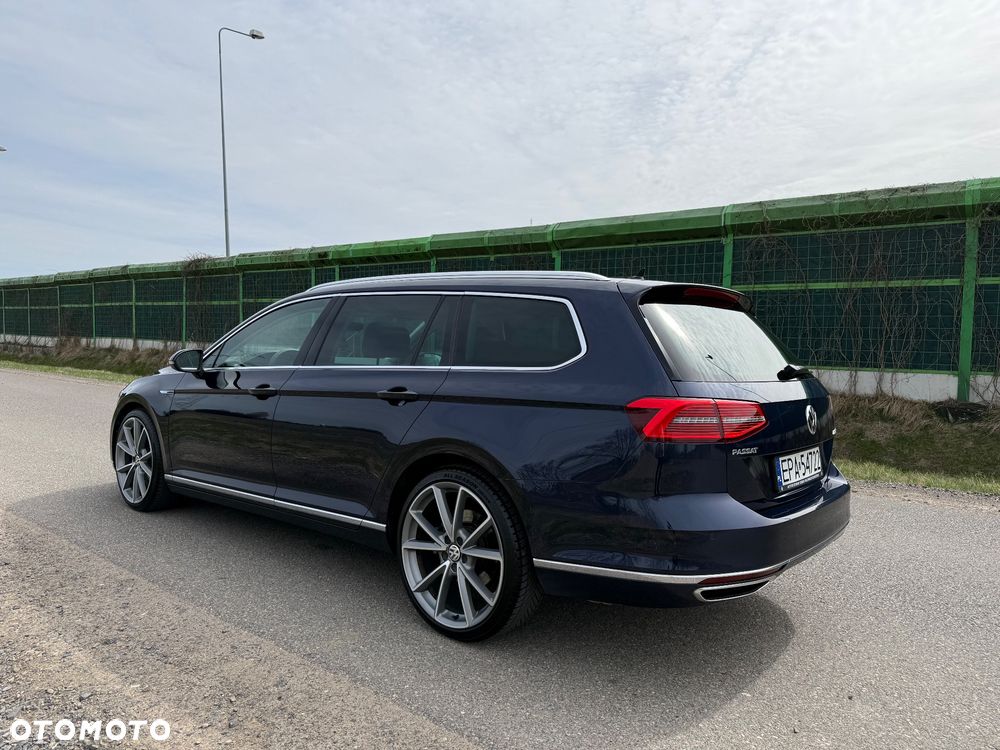 Volkswagen Passat - 7