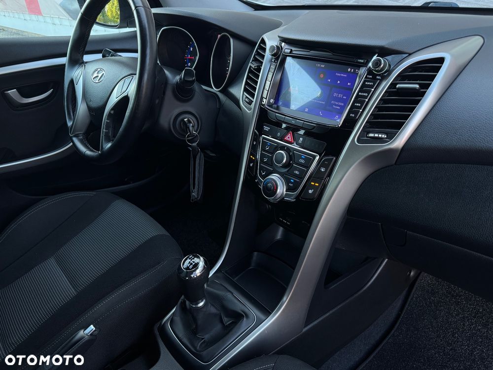 Hyundai i30 - 13