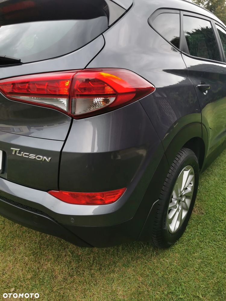 Hyundai Tucson 1.6 GDI BlueDrive Style 2WD - 11