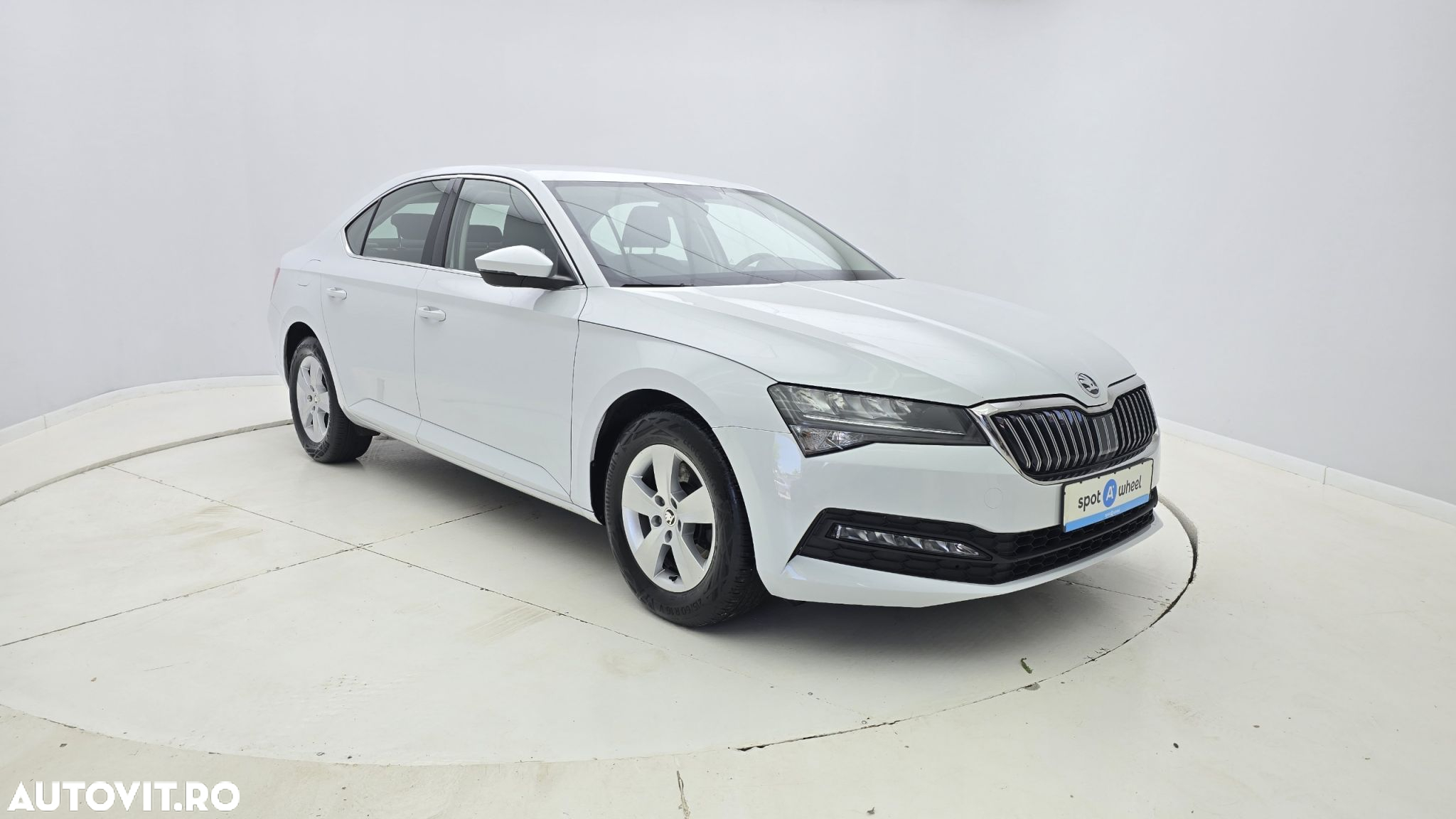 Skoda Superb - 4