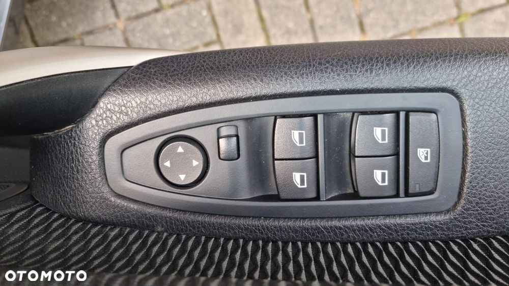 BMW Seria 1 118i Sport Line - 19