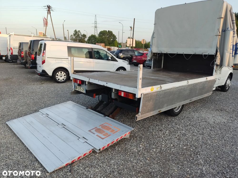 Ford Transit - 22