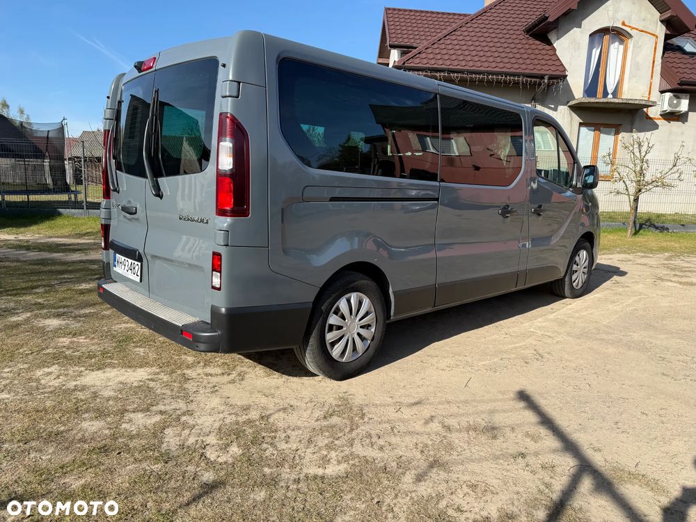 Renault Trafic - 12