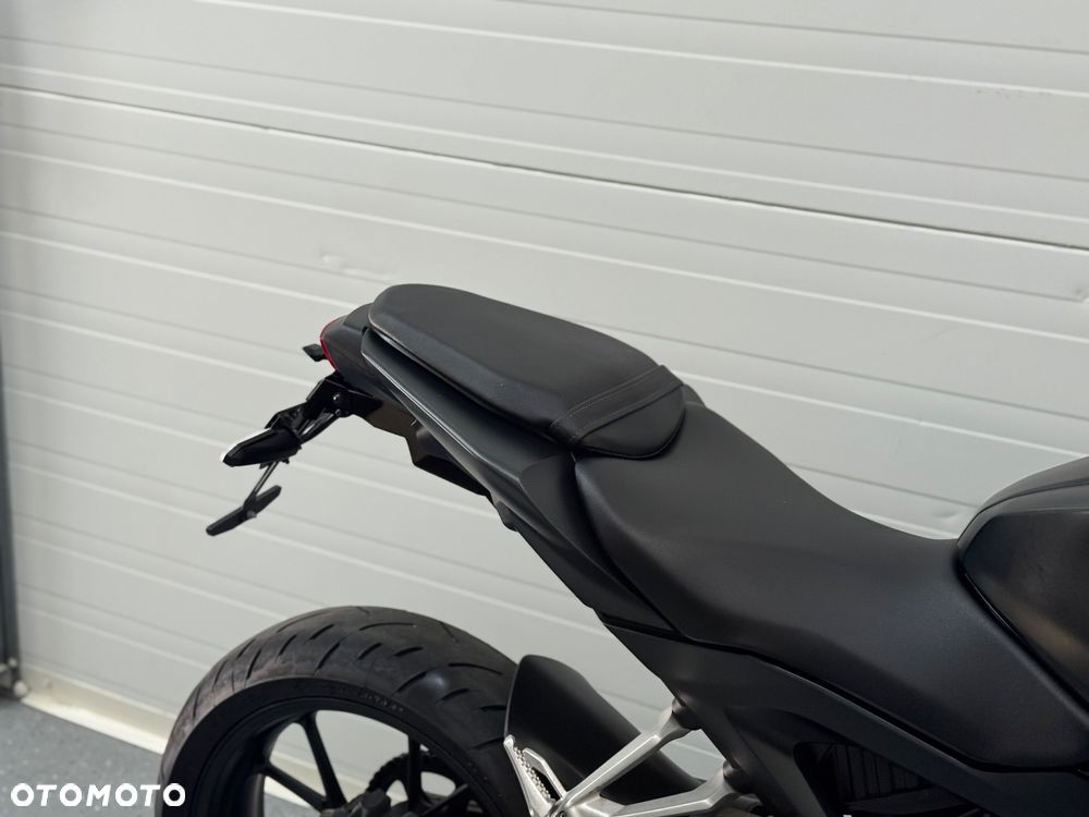 Honda CB - 4