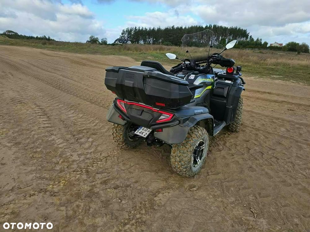 CFMoto CForce - 8