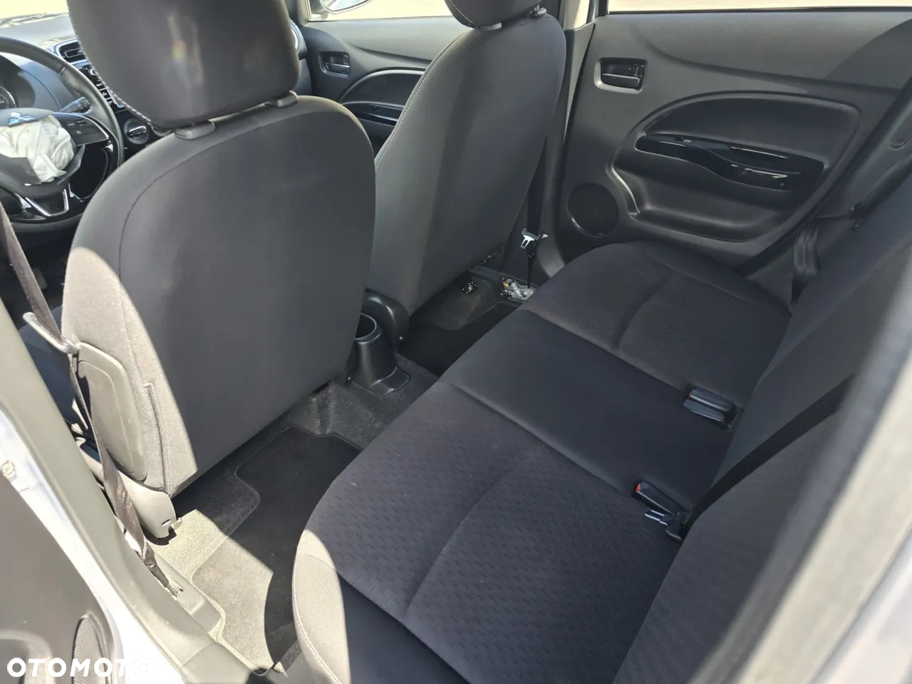 Mitsubishi Space Star 1.2 AS&G Instyle - 8