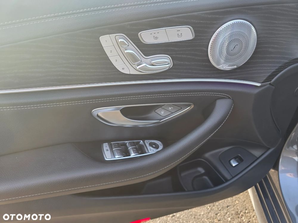 Mercedes-Benz Klasa E 220 d 4-Matic AMG - 13