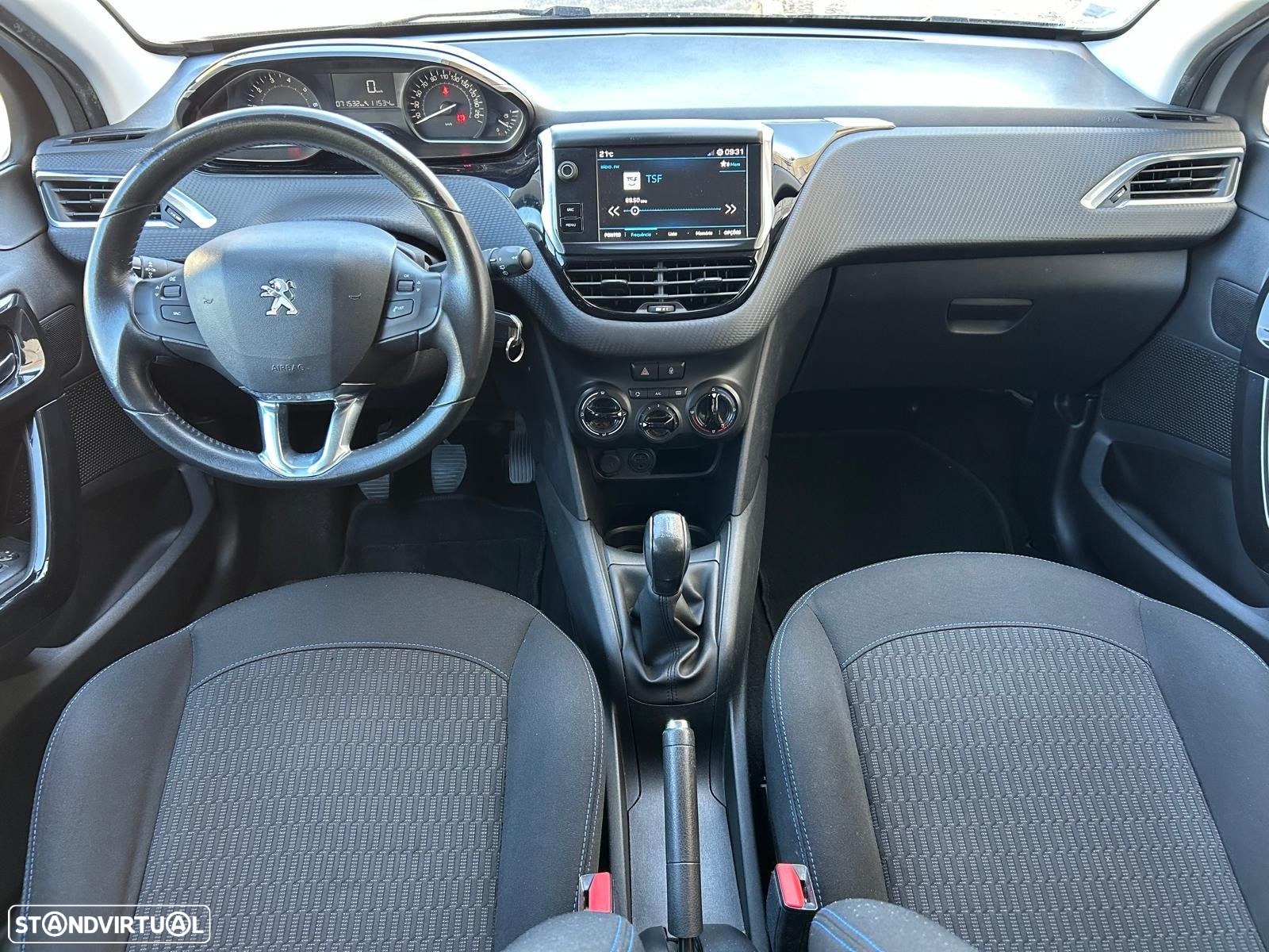 Peugeot 208 1.2 PureTech Style - 8