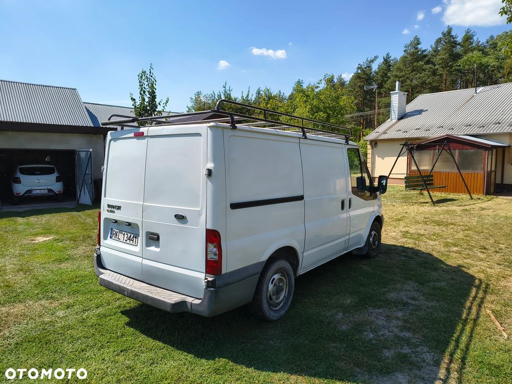 Ford Transit - 4