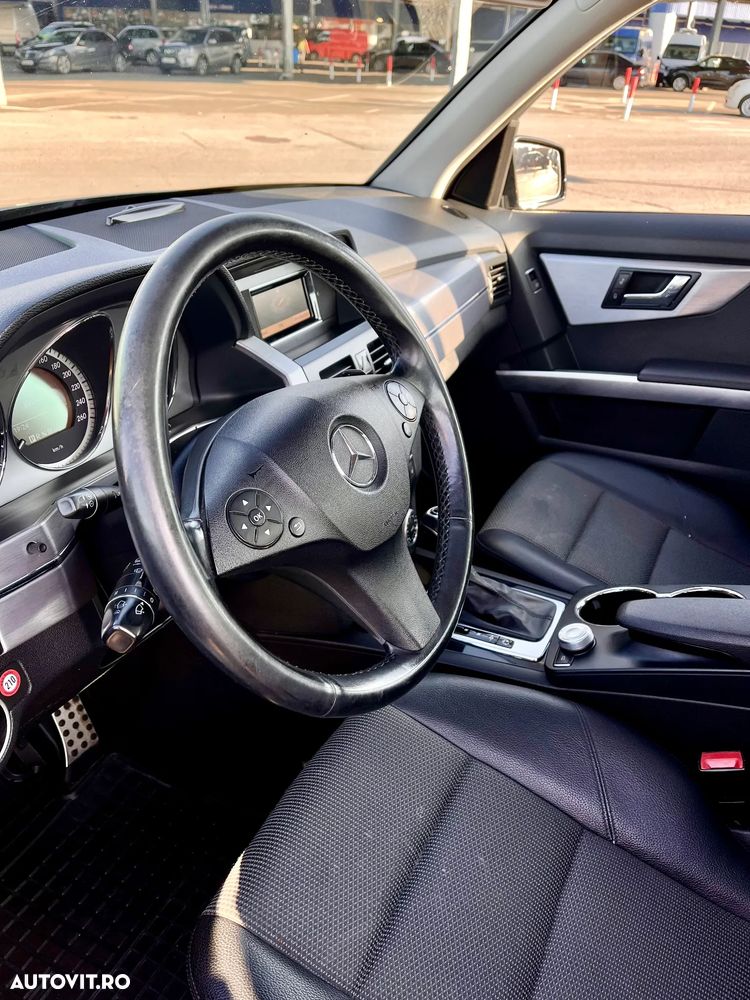 Mercedes-Benz GLK - 14