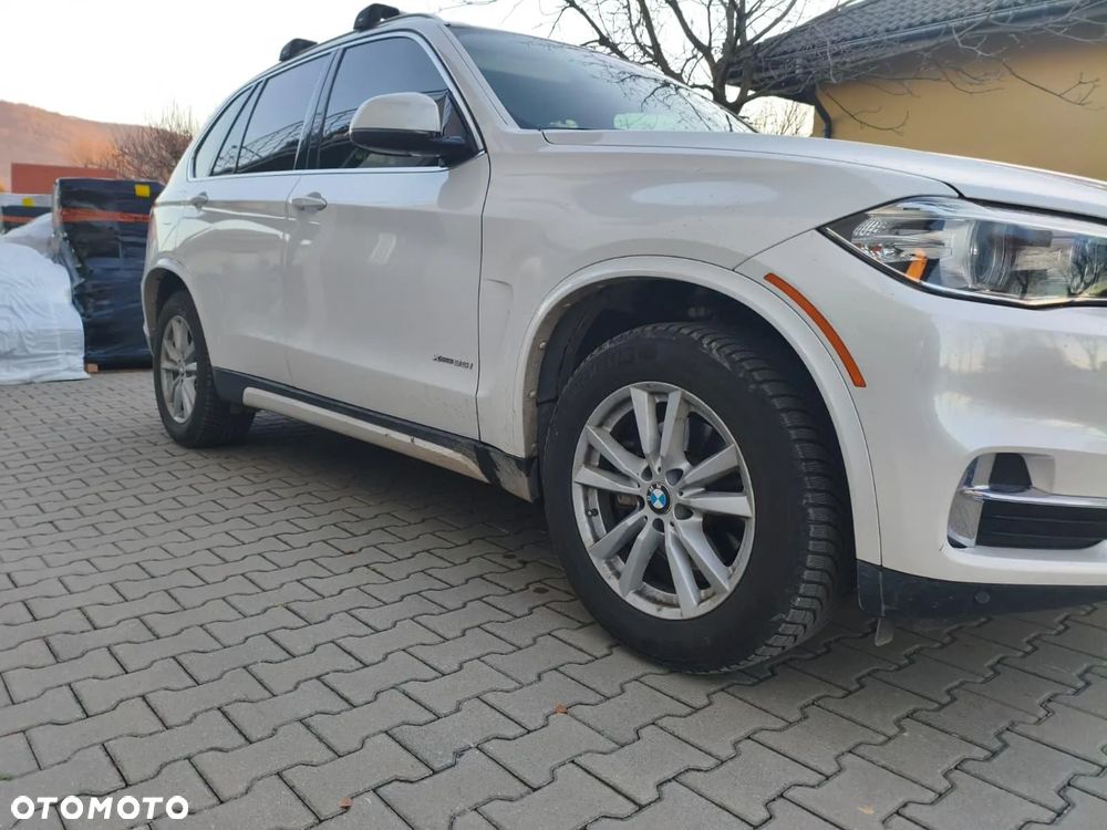 BMW X5 xDrive35i - 12