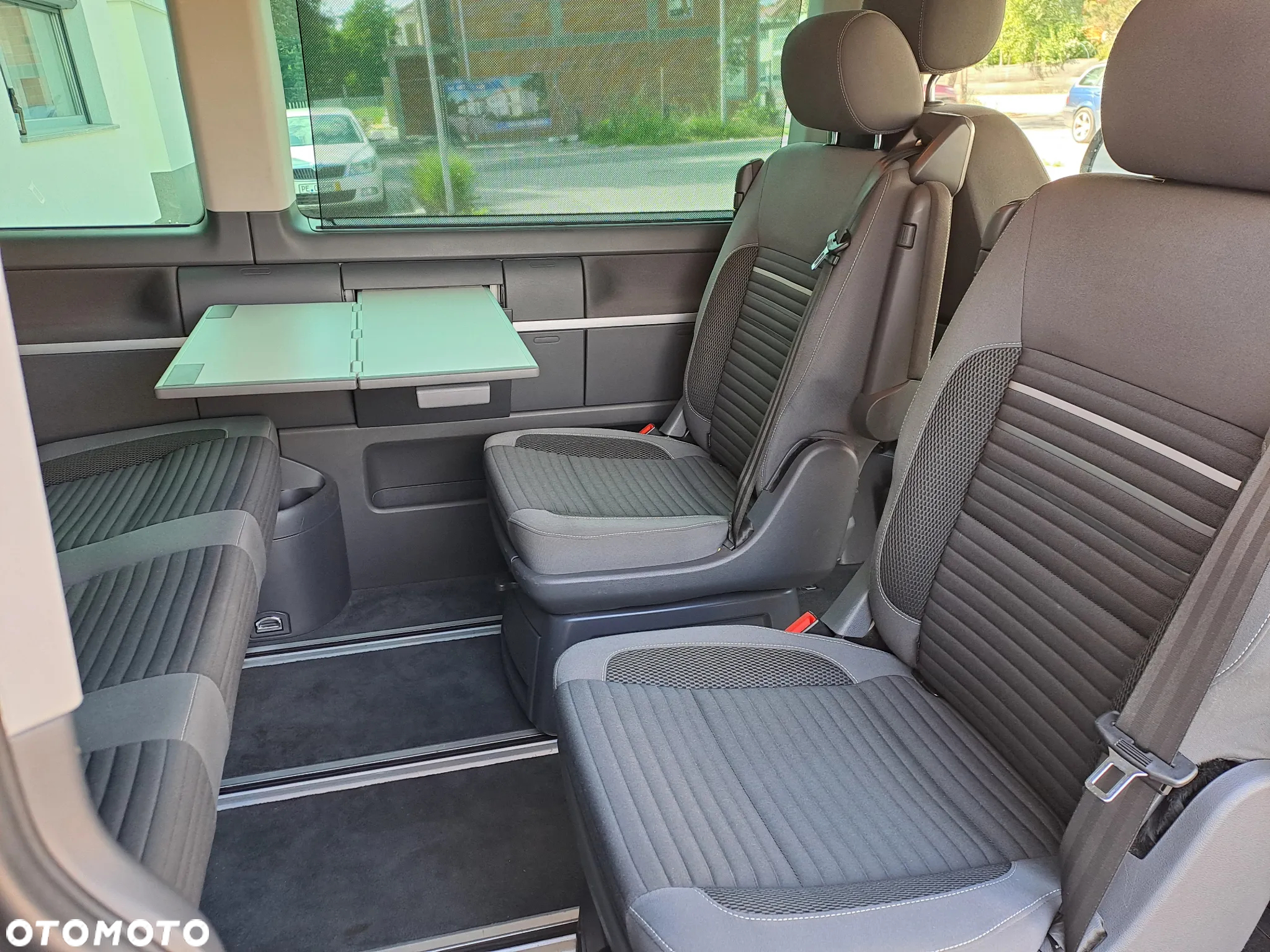 Volkswagen Multivan BiTDI L1 CUP - 11