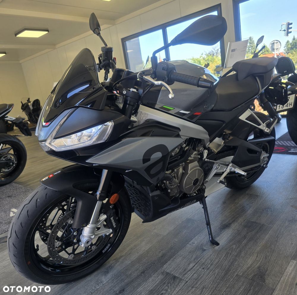 Aprilia Tuono - 6
