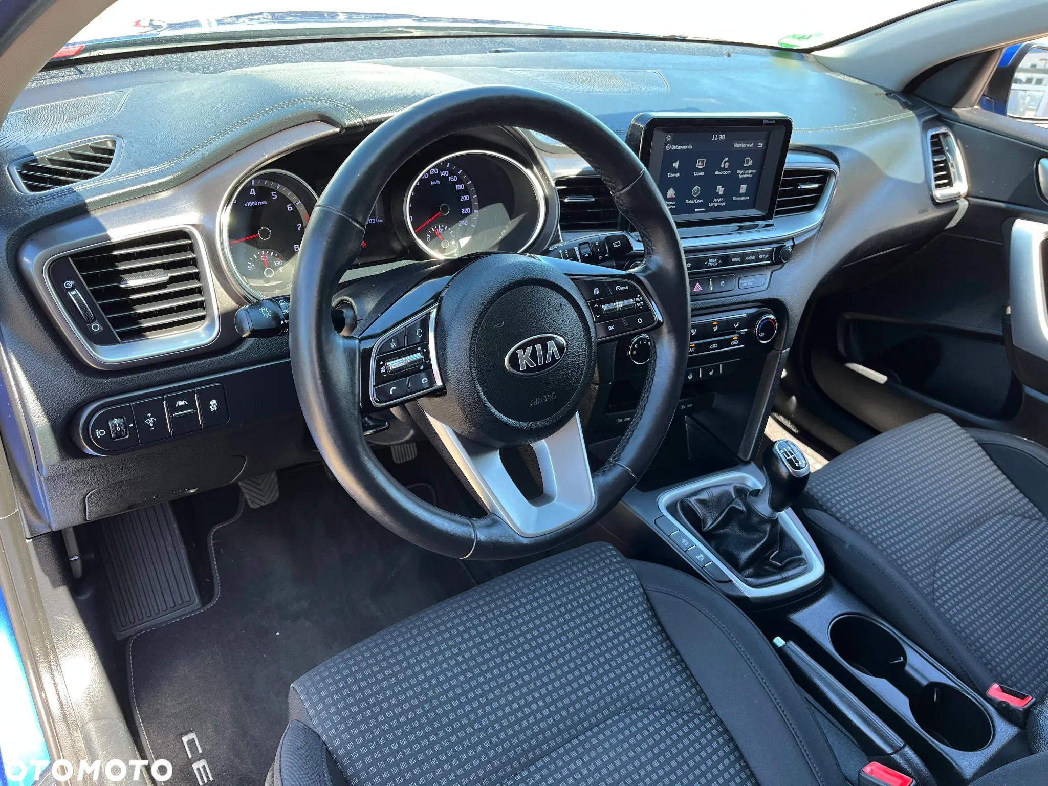 Kia Ceed - 20