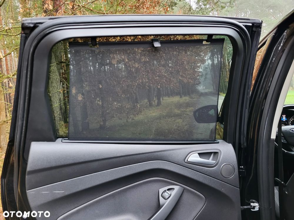 Ford C-MAX 2.0 TDCi Start-Stop-System Titanium - 25