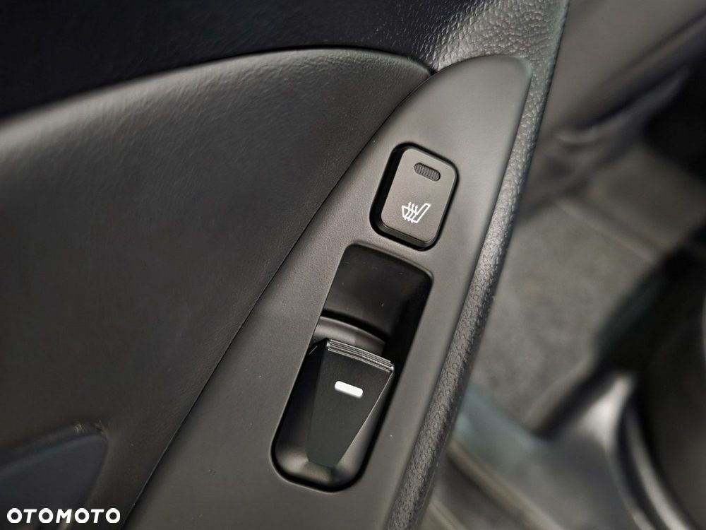 Hyundai ix35 2.0 4WD Automatik Premium - 17