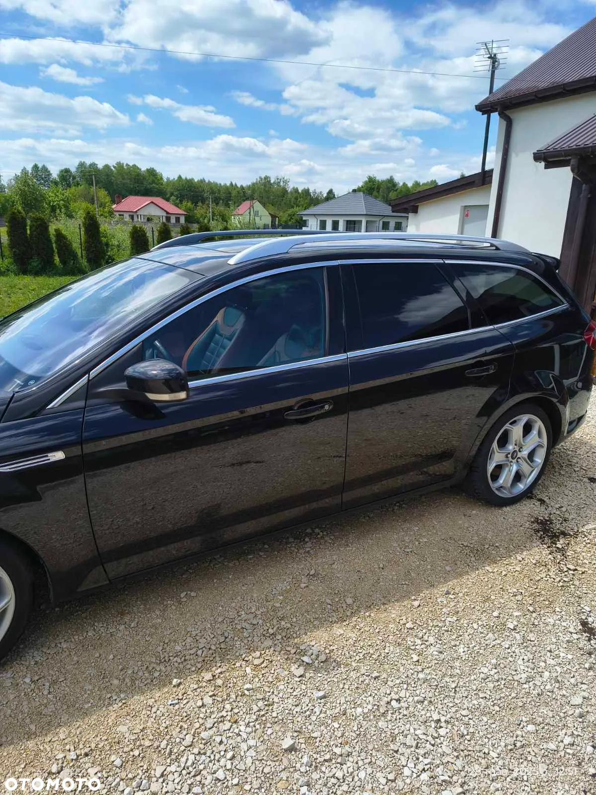 Ford Mondeo - 11