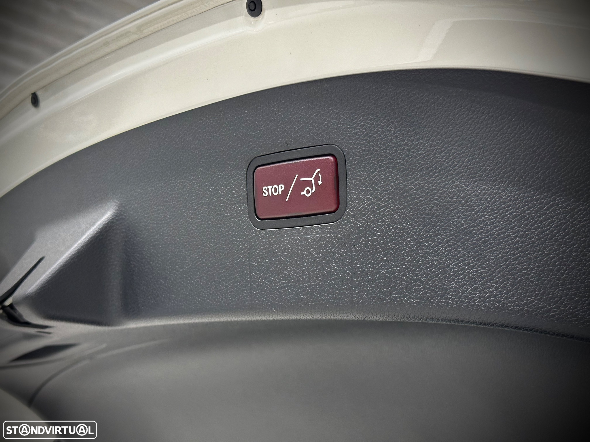 Mercedes-Benz CLA 45 AMG Shooting Brake 4Matic 7G-DCT - 48
