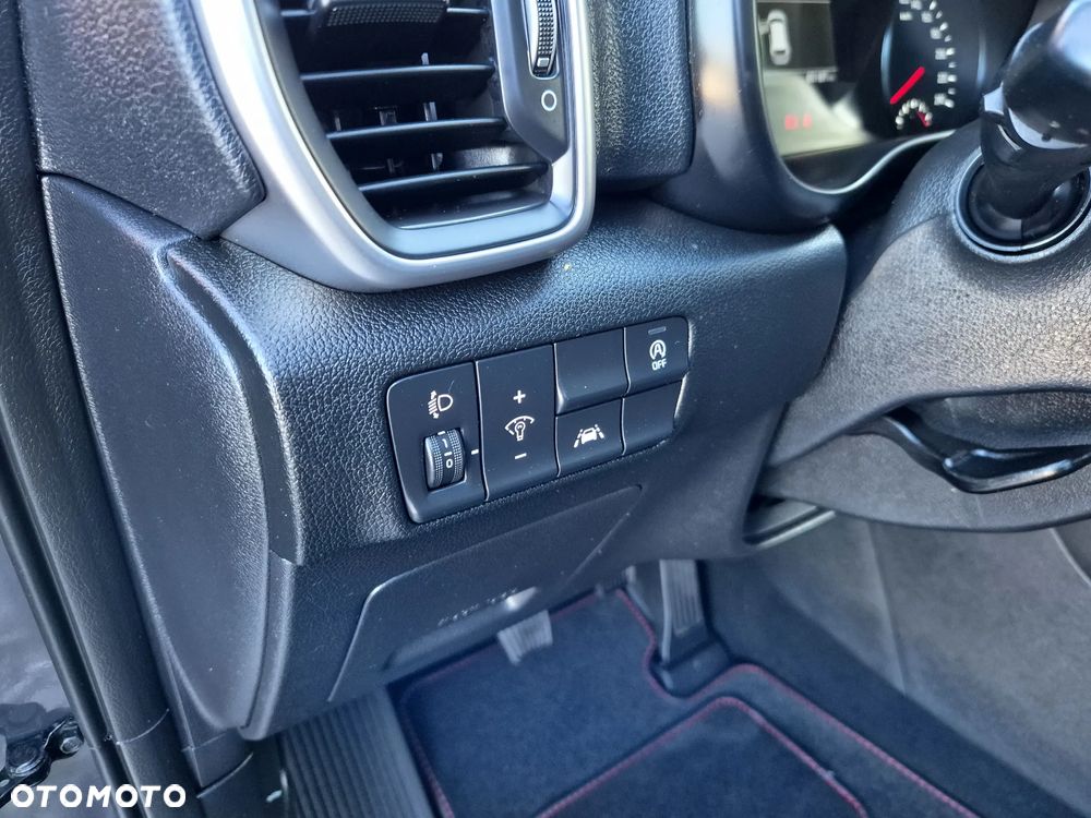 Kia Sportage 1.6 GDI 2WD Black Edition - 30