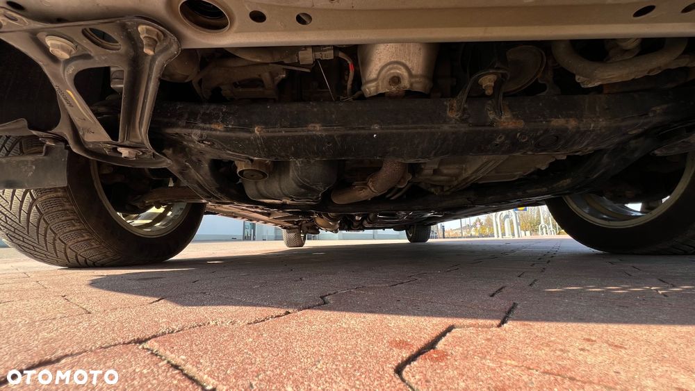 Toyota Sienna 3.5 V6 XLE AWD - 29