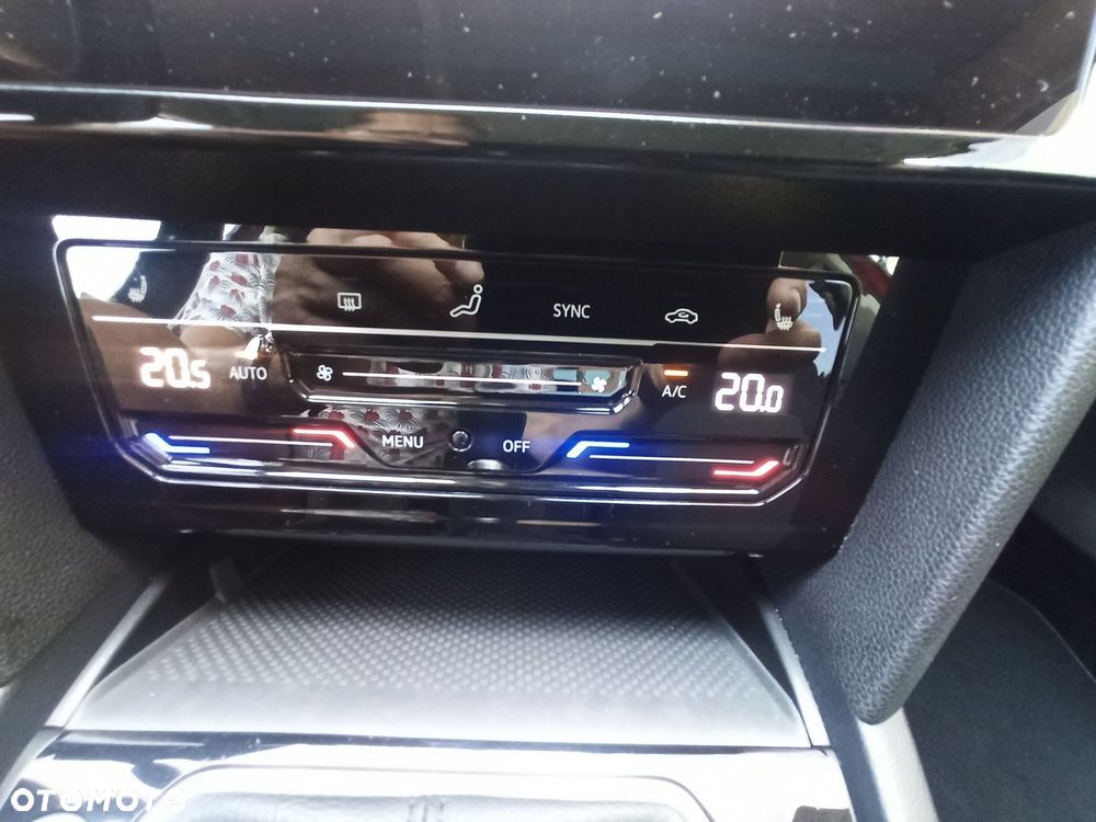 Volkswagen Passat - 20