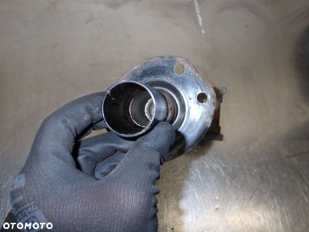 STREFA ZGNIOTU PRAWA LEWA BMW E36 318 TDS KOMBI 1.7 51.11-8119257   51.11-8119258 - 3