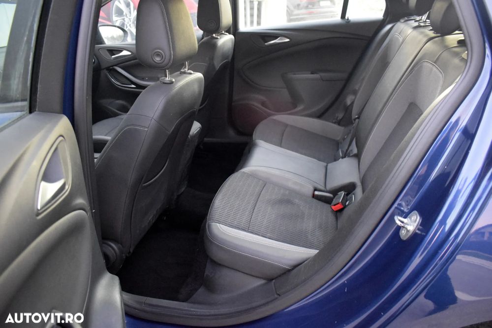 Opel Astra 1.5 D Start/Stop Sports Tourer Automatik Elegance - 11