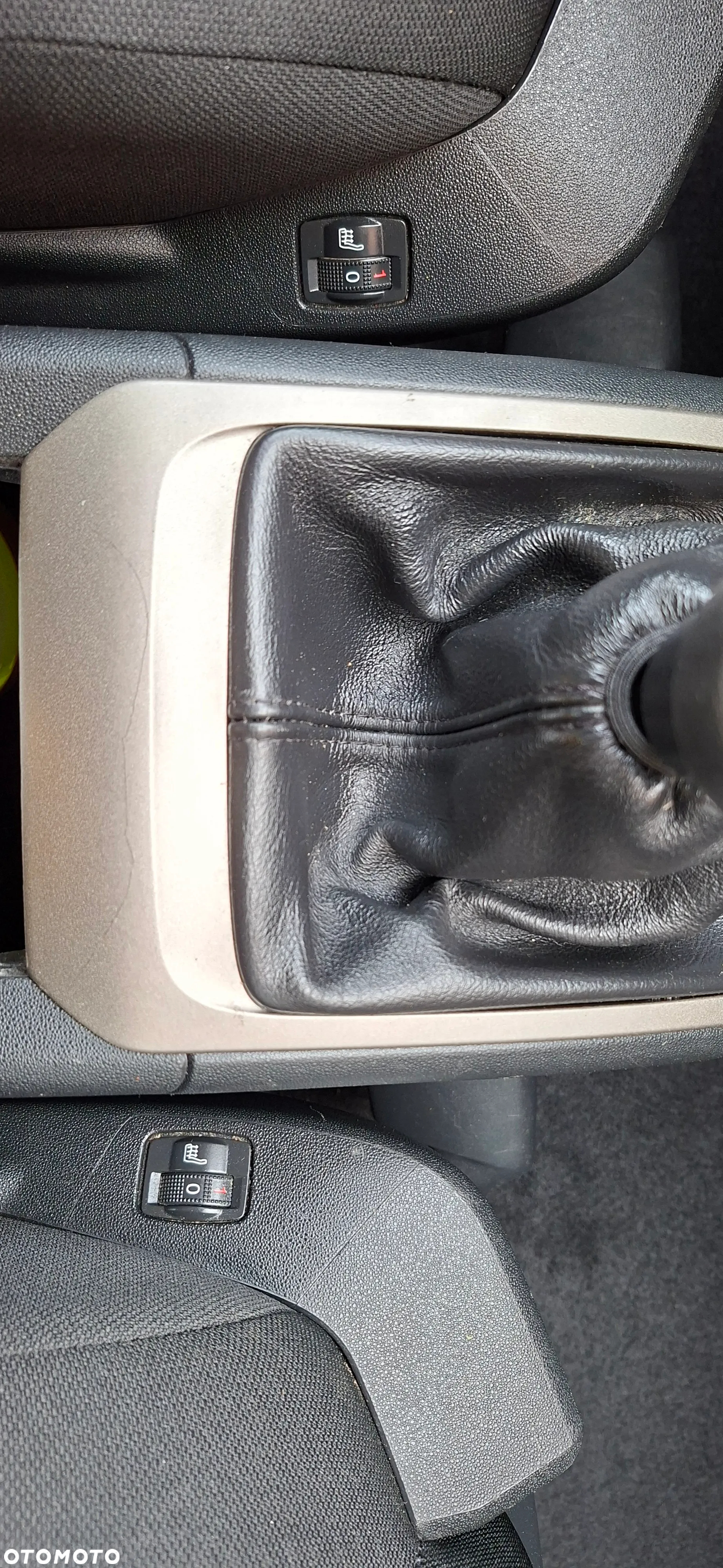 Citroën C4 Picasso e-HDi 115 Business Class - 27