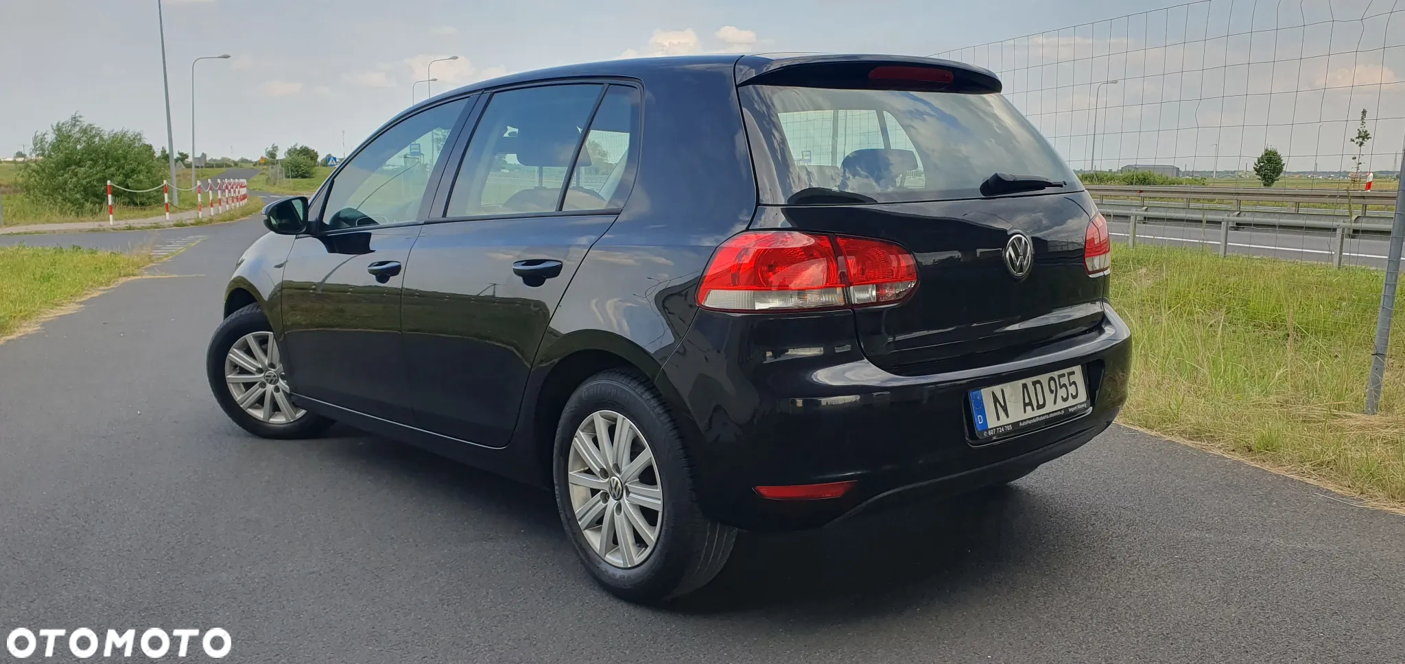 Volkswagen Golf - 3