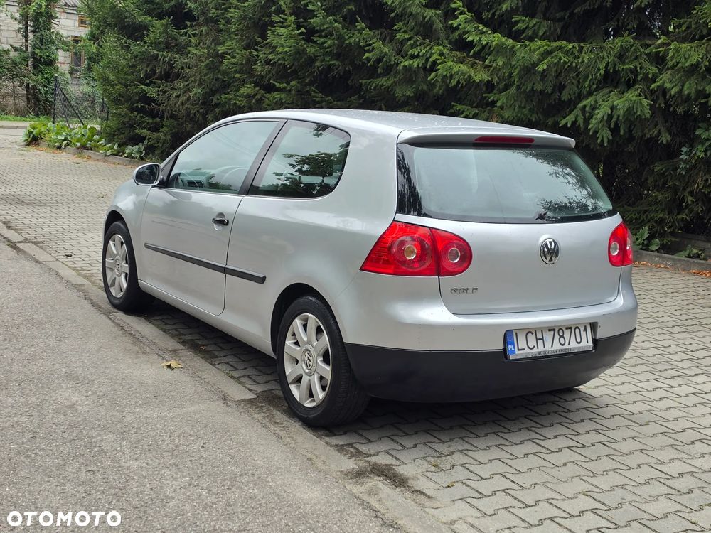 Volkswagen Golf - 3