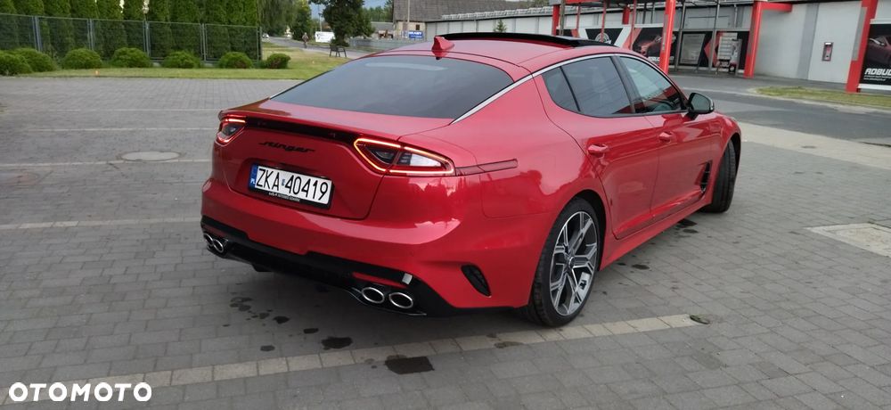 Kia Stinger - 23