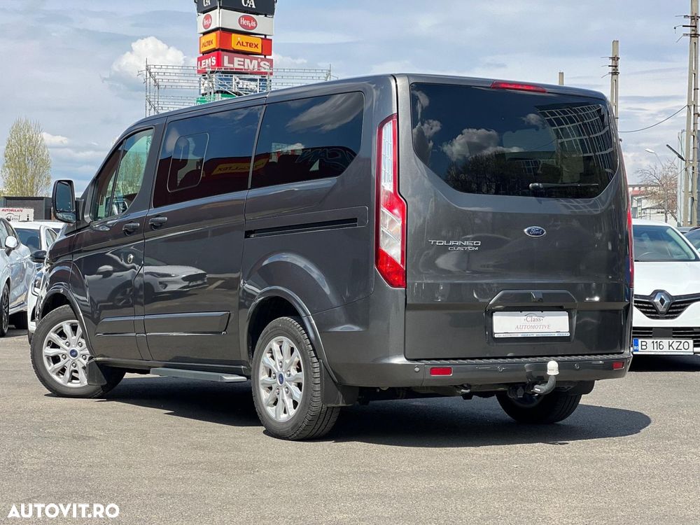 Ford Tourneo Custom - 6
