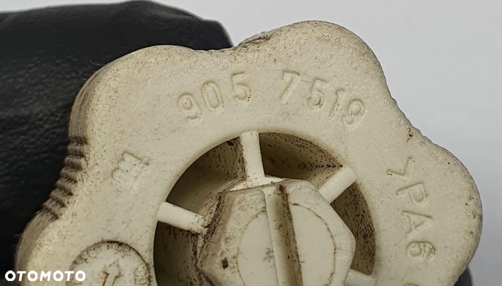 NAKRĘTKA MOTYL LAMPY TYŁ TYLNEJ OPEL ASTRA II G 90587519 - 3