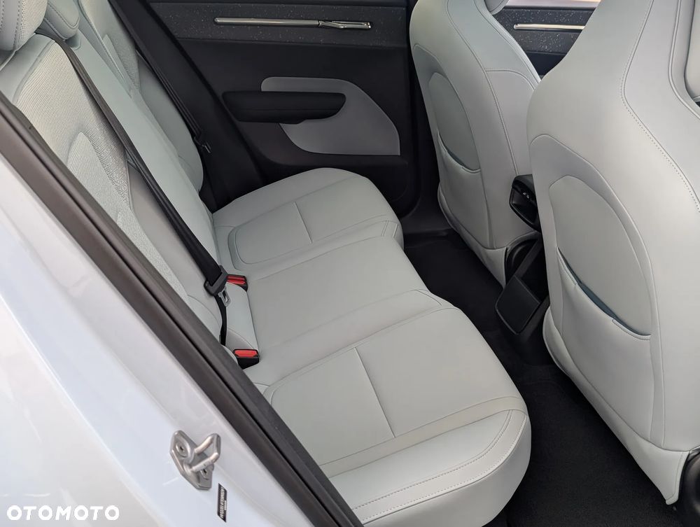 Volvo EX30 - 27