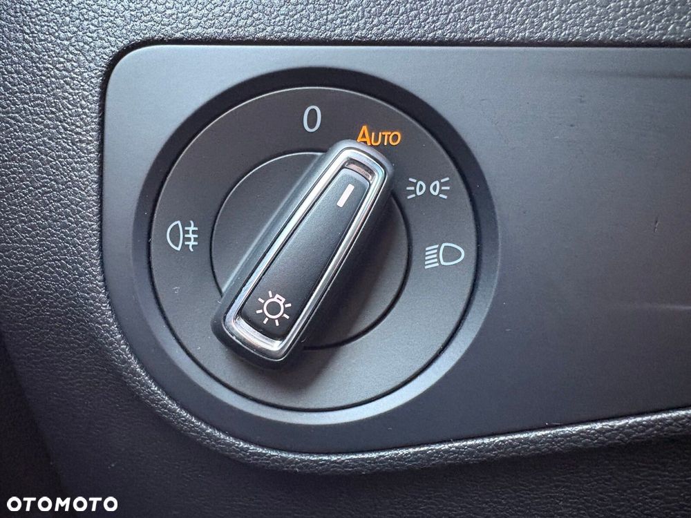 Volkswagen Tiguan - 27