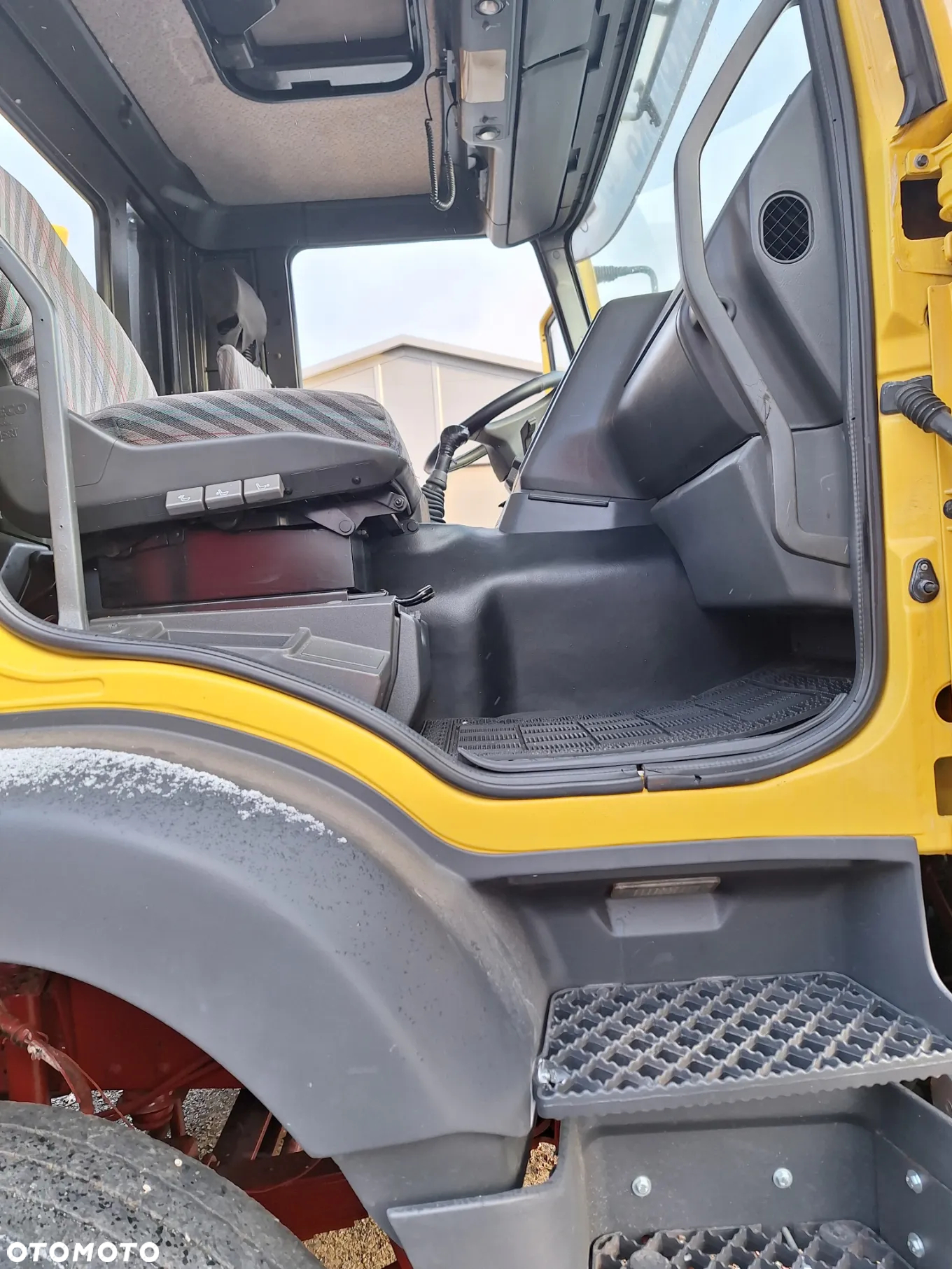 Iveco TRACER - 16