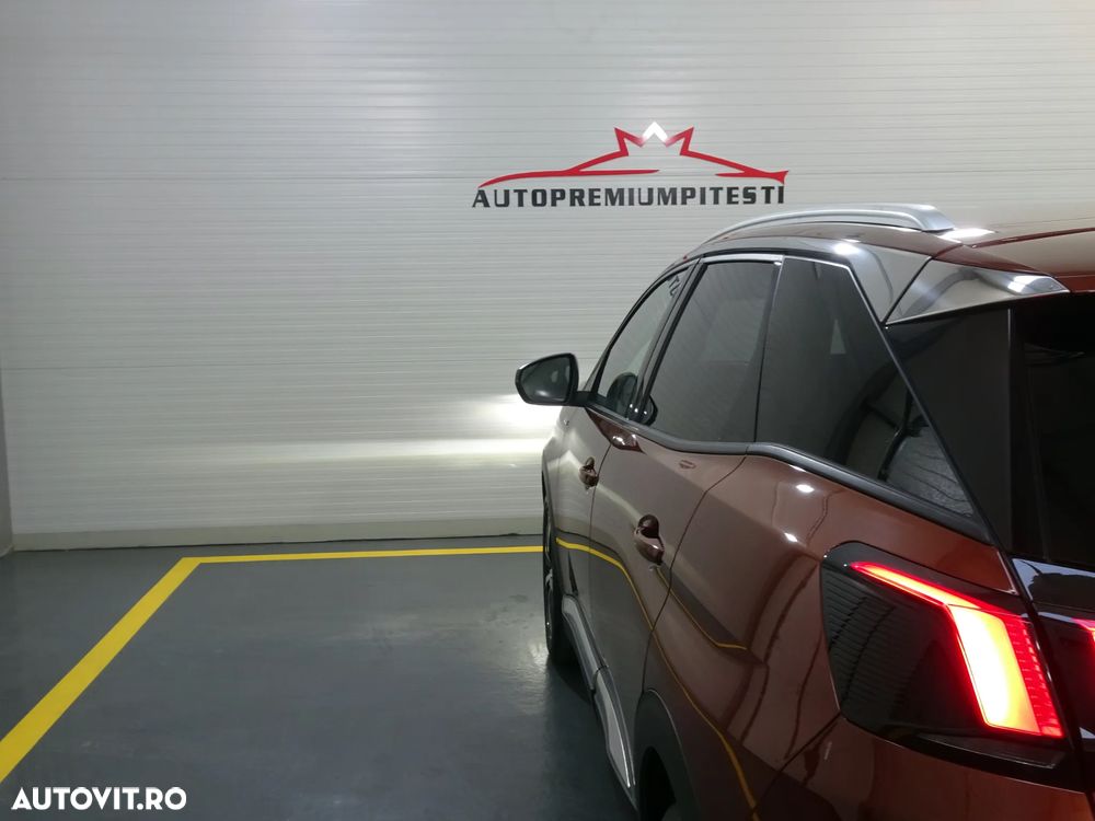 Peugeot 3008 1.2 PureTech 130 EAT8 GT - 23