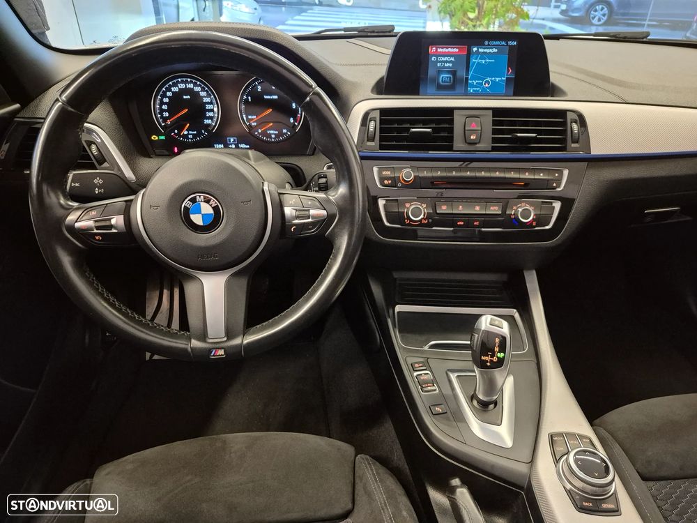 BMW 218 d Cabrio Pack M Auto - 26