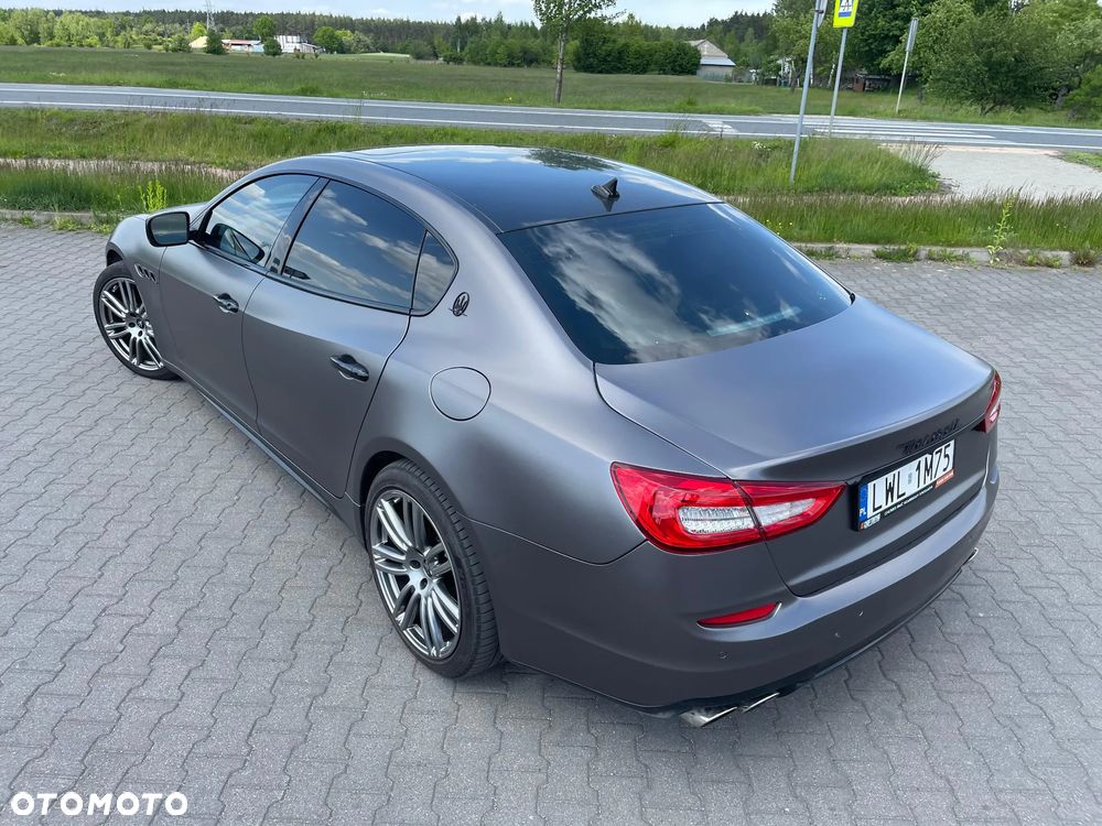 Maserati Quattroporte