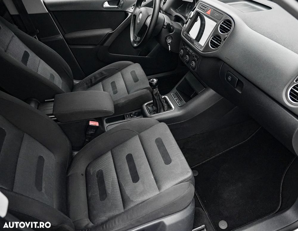 Volkswagen Tiguan 2.0 TDI DPF 4Motion Sport & Style - 13