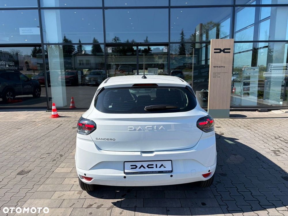 Dacia Sandero - 6