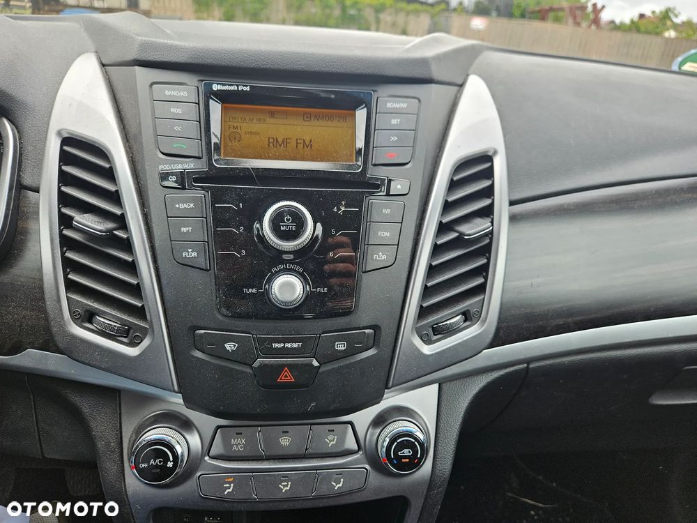 SsangYong/KGM Korando 2.0 2WD Crystal - 14