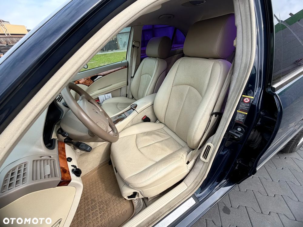 Mercedes-Benz Klasa E 280 CDI T Elegance - 14