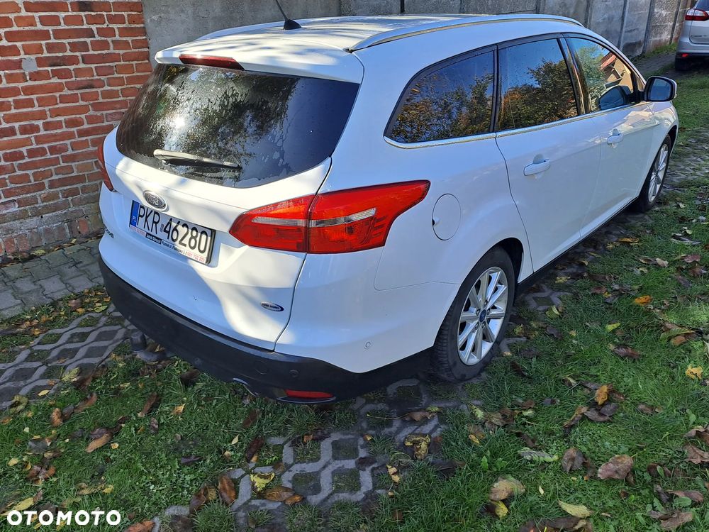 Ford Focus 2.0 TDCi Titanium ASS PowerShift - 4